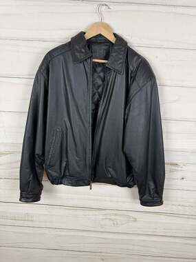 Knightsbridge Men's Black Genuine Leather Quilted Liner Bomber Jacket